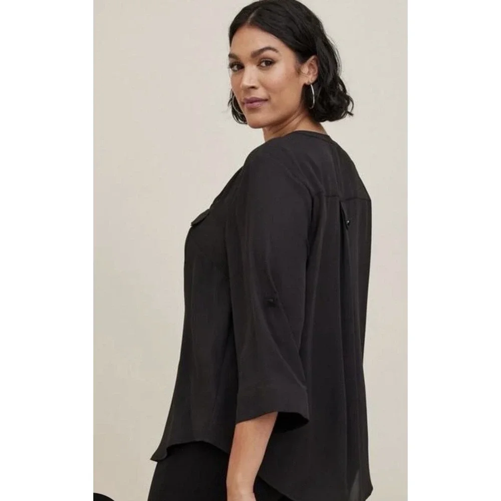 Torrid Size 4 Harper Georgette Pullover 3/4 Sleeve‎ Blouse, Black Womens Pockets - Picture 2 of 5